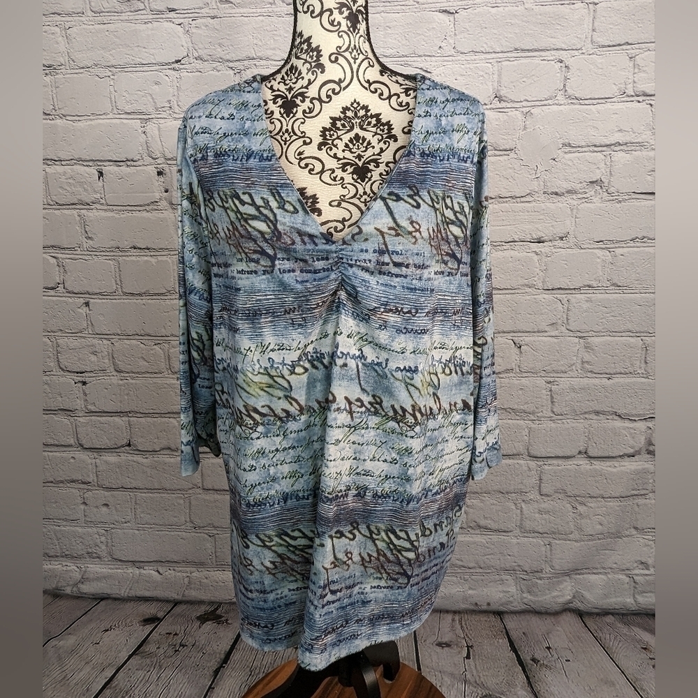 Avenue women's long sleeve stretch knit geometric print plus size 28 top bb10